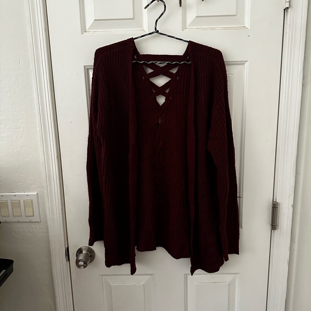 Medium maroon sweater